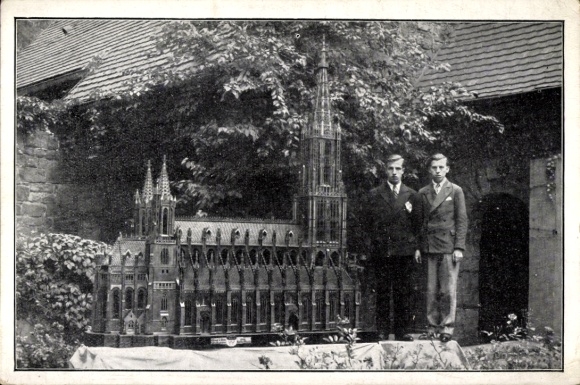 Postcard model Ulm Minster, builder brothers Johann and Wilhelm Dreikausen from Cologne