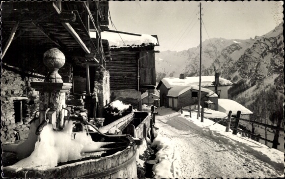 Postcard Saint Véran Hautes Alpes, sous la Neige
