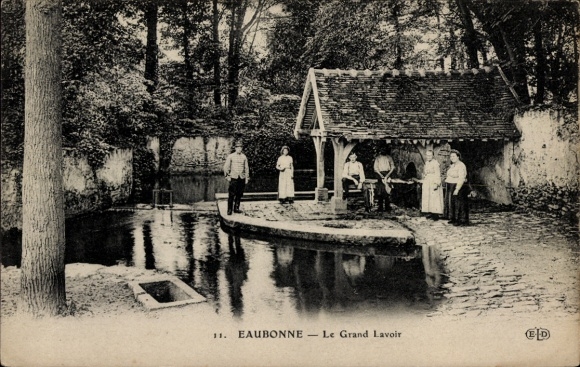 Ak Eaubonne Val-de-Oise, Le Grand Lavoir