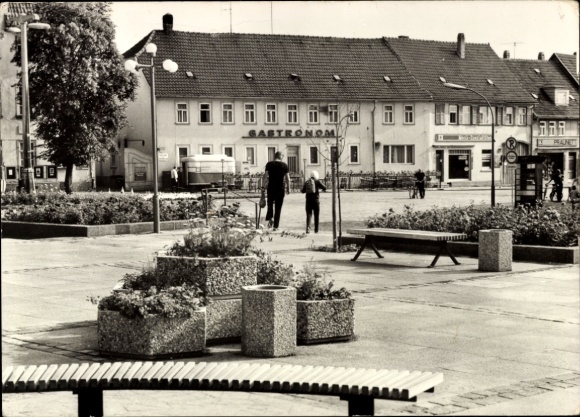 Postcard Sömmerda in Thuringia, restaurateur, market square, flower boxes, seating, architecture