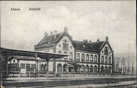 Ak Ahaus im Münsterland, Bahnhof, Gleisansicht