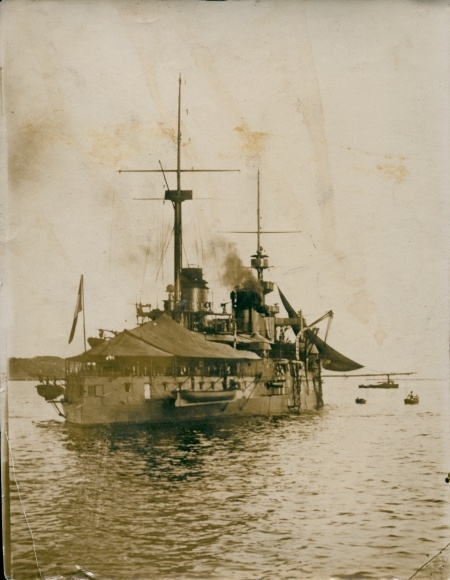 Photo French warship Verite, ship of the line, in Malta