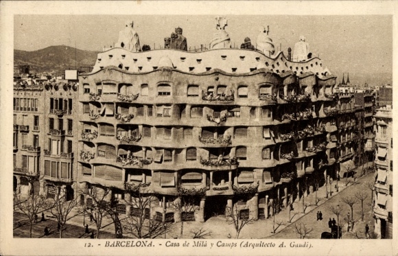 Postcard Barcelona Catalonia Spain, Casa de Mila y Camps, A. Gaudi