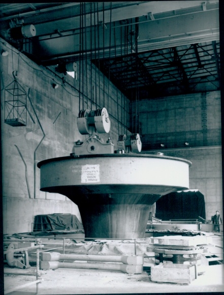 Photo Rhinau Rheinau Alsace Bas Rhin, hydroelectric power station, Henri Baranger, 1963, La Photothèque EDF