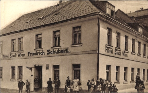 Postcard Johanngeorgenstadt in the Erzgebirge Saxony, Hotel Stadt Vienna