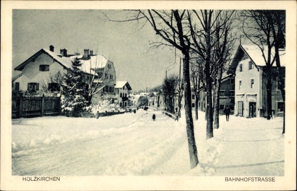 PC Holzkirchen in Oberbayern, Bahnhofstrasse, winter
