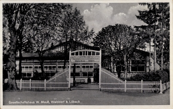 Postcard Walddorf Israelsdorf Hanseatic City of Lübeck, Society House W. Muuß, Walddorf, Lübeck, half-timbered