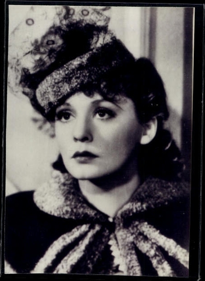 99 press photos Zarah Leander, portraits and film scenes