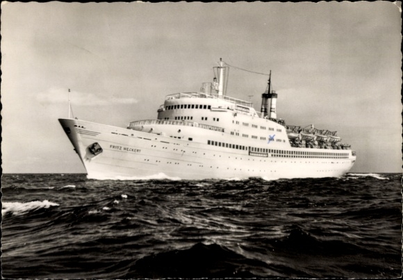 Postcard FDGB holiday ship TMS Fritz Heckert