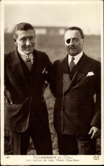 Postcard Nungesser et Coli, Les Héros du Raid Paris-New York, pilots
