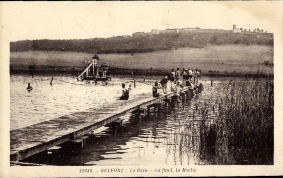 Postcard Belfort Beffert Beffort Territoire de Belfort, bathing event, wooden jetty, bathers, landscape