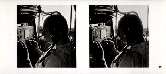 Stereo spatial image photo Flying and Siegen No. 60, radio operator