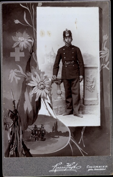 Cabinet photo of a Swiss soldier in uniform, standing portrait