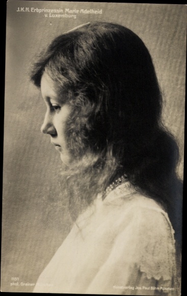 Ak Erbprinzessin Marie Adelheid von Luxemburg, seitliches Profil