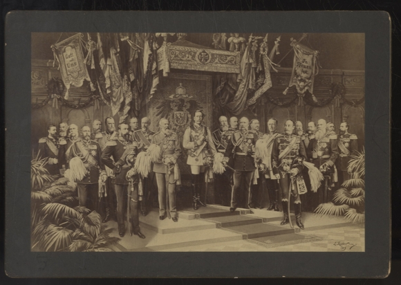 Cabinet Foto Gruppenbild Die regierenden Fürsten Deutschlands u.a. L. Rudow