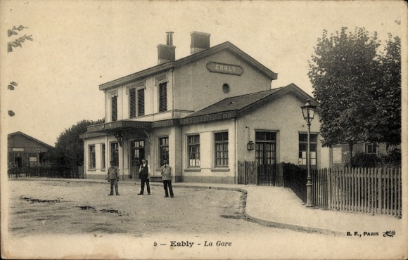 Ak Esbly Seine et Marne, Bahnhof