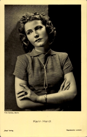 Ak Schauspielerin Karin Hardt, Portrait, Ross Verlag A 2221/1
