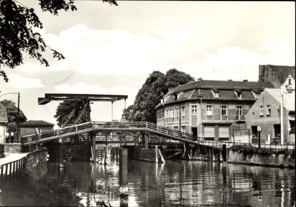 Postcard Zehdenick in der Mark, drawbridge, waterway, buildings in the background, landscape with trees