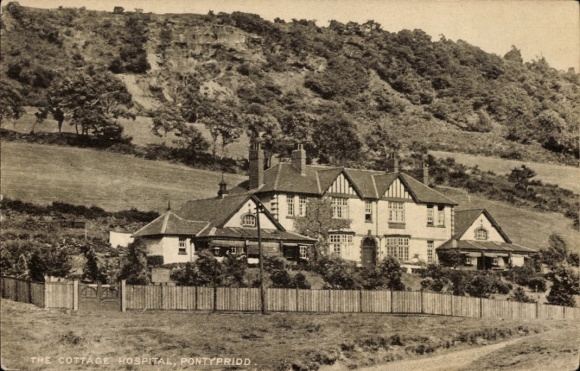 Postcard Pontypridd Wales, Cottage Hospital, Stylized Architecture, Landscape, Fence