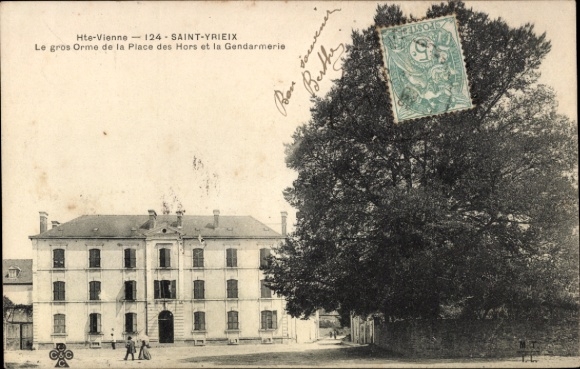 KP Saint Yrieix Haute Vienne, Le gros Orme de la Place des Hors, La Gendarmerie