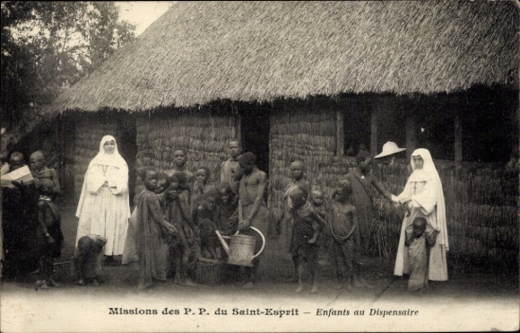 Postcard Missions of the PPs of the Holy Spirit, Children in the Pharmacy