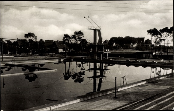 Postcard Lauchhammer in Lower Lusatia, swimming pool