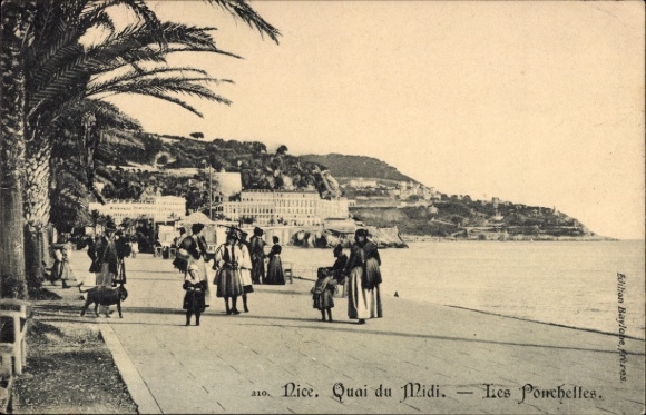 Postcard Nice Nice Alpes Maritimes, Quai du Midi, people, palm trees, beach promenade