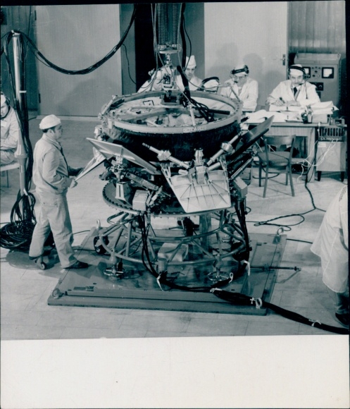 Photo Soyuz-Apollo program Dec. 1974, control connection of the two spacecraft