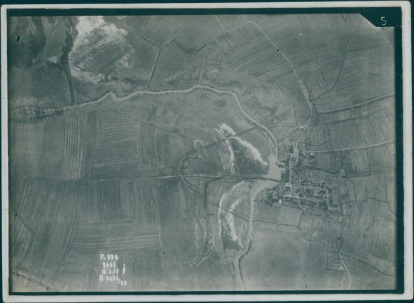 Photo Port sur Seille Lorraine Meurthe et Moselle, French bridgehead, aerial photo, Fl 276