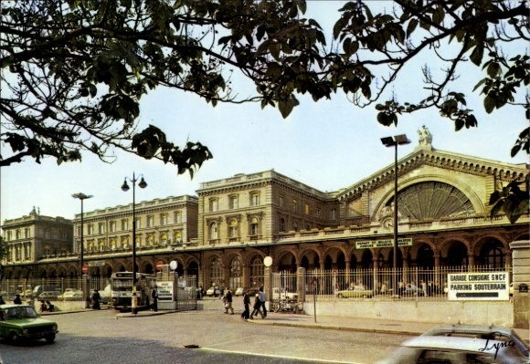 Postcard Paris X, Gare de l'Est