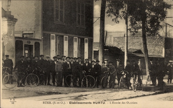 Postcard Rueil Hauts-de-Seine, Hurtu factory, factory workers, bicycles