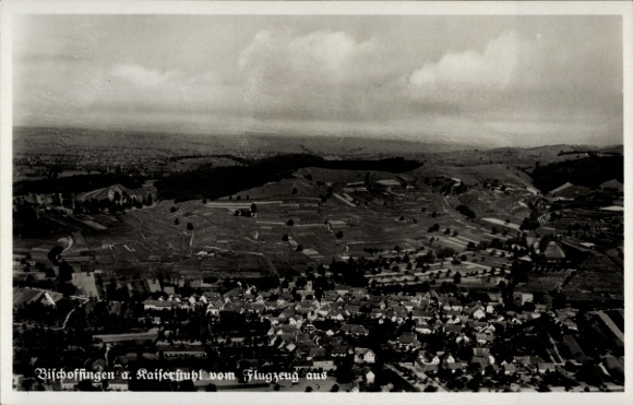Postcard Bischoffingen Vogtsburg im Kaiserstuhl, aerial photograph
