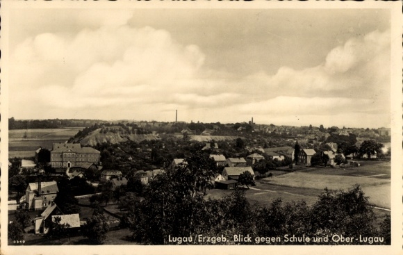 Ak Lugau im Erzgebirge, Gesamtansicht, Schule
