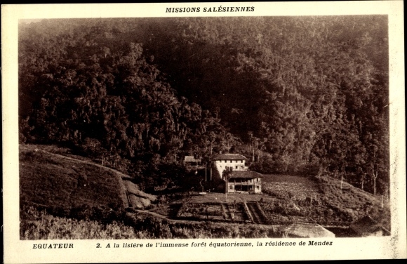 Postcard Ecuador, At the edge of the immense Ecuadorian forest, the residence of Mendez