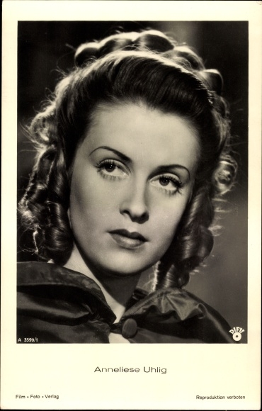 Postcard Actress Anneliese Uhlig, portrait