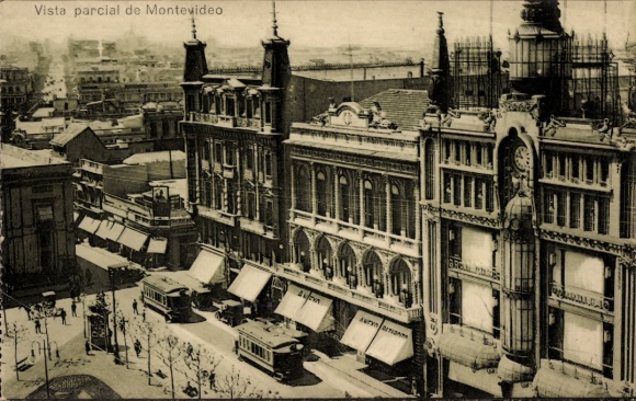 Ak Montevideo Uruguay, Teilansicht von   Gebäude, Straßenbahnen