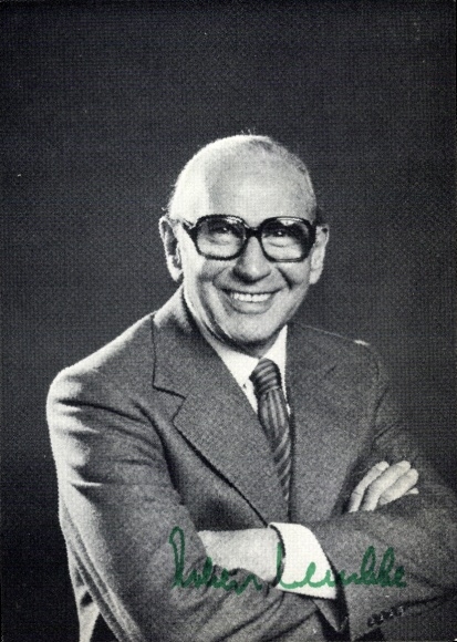 Postcard journalist and television presenter Robert Lembke, portrait, autograph
