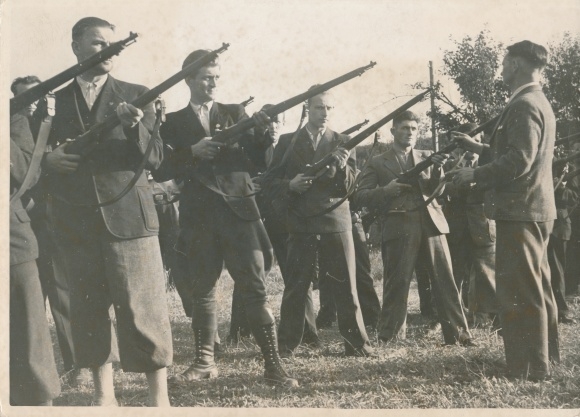 Photo of the Sudeten German Freikorps, rifle practice according to German regulations, September 22, 1938