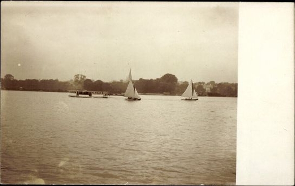 10 old PCs Hamburg, various views, partially painted