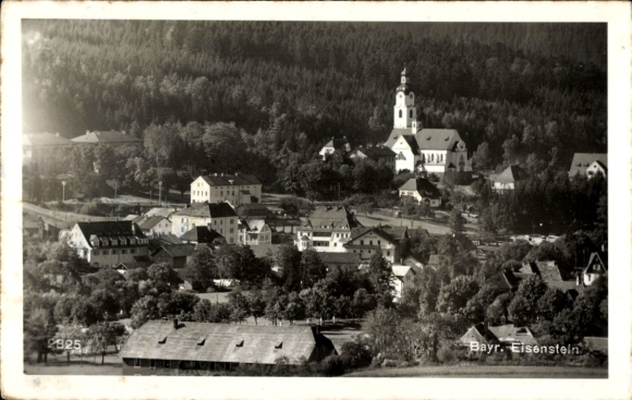 Photo Postcard Bayerisch Eisenstein in the Bavarian Forest Lower Bavaria, partial view, church