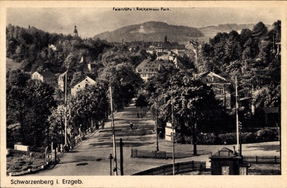 Postcard Schwarzenberg in the Erzgebirge Saxony, street scene, view to the celebration site in Rockelmannpark