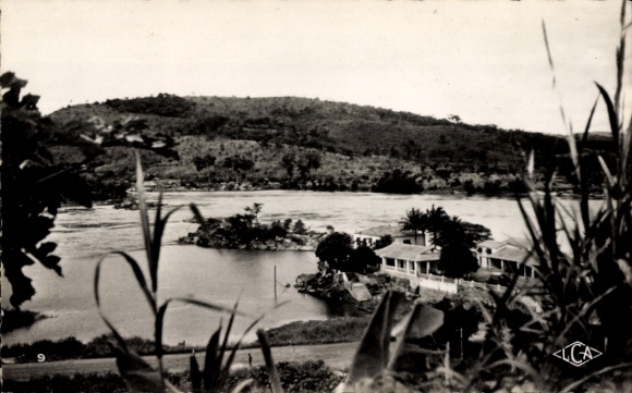 Ak Bangui Niger, Eine Schwelle am Oubangui, Flussschwelle, Siedlung