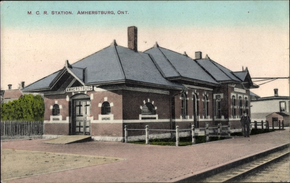 Postcard Amherstburg Ontario Canada, Train Station, Trackside