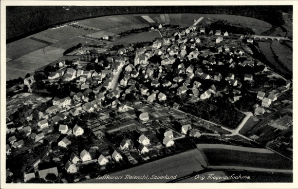 Ansichtkaart Freienohl Meschede in het Sauerland, luchtfoto