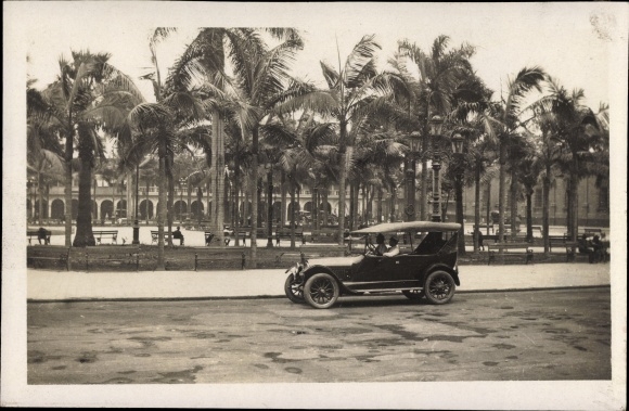 foto Ansichtkaart Lima Peru, Placa de Armas, automobiel, ca. 1920