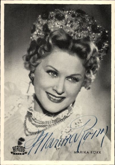 Ak actrice Marika Rökk, portret, handtekening, haaraccessoires