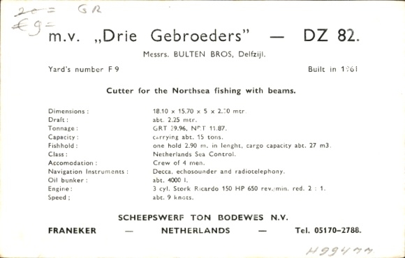 Postcard Dutch fishing boat Drie Gebroeders, DZ 82