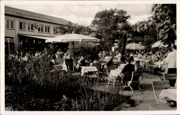 Postcard Hamburg Mitte St Pauli, Heiligengeistfeld, Heiligen-Geist-Feld, popular outdoor café,