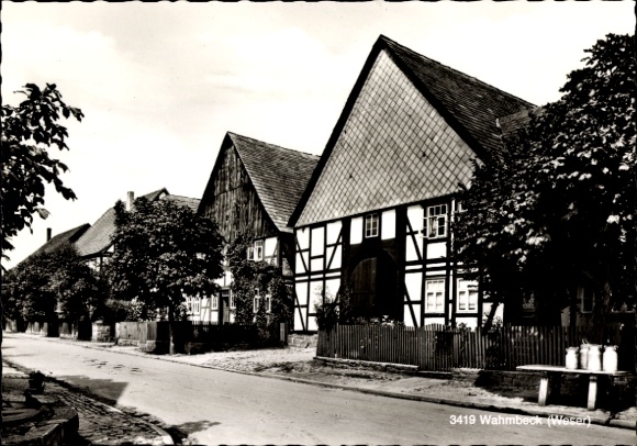 Postcard Wahmbeck Bodenfelde on the Weser, half-timbered house, street section