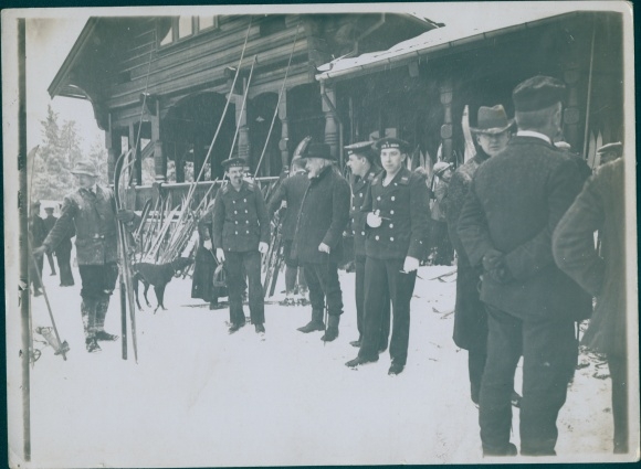 Photo Sailors of the warship SMS Berlin, Norway trip 1910, Imperial Navy, Ski, Winter